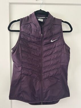 Nike Women's Purple Quilted Sleeveless Zip Vest